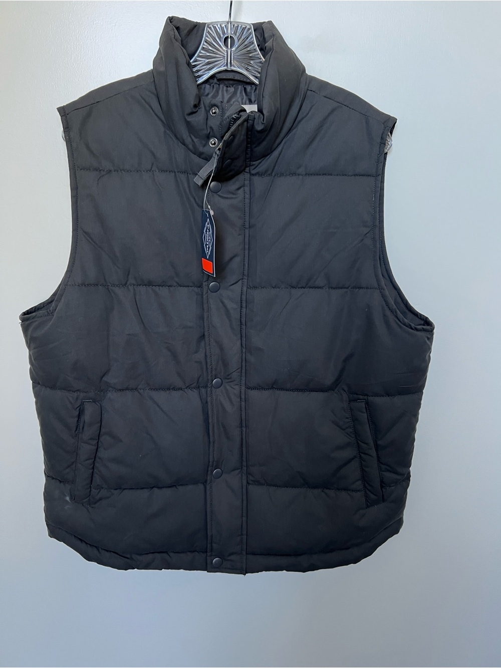 St John’s Bay men’s Quilted Puffer Vest - charcoal size m